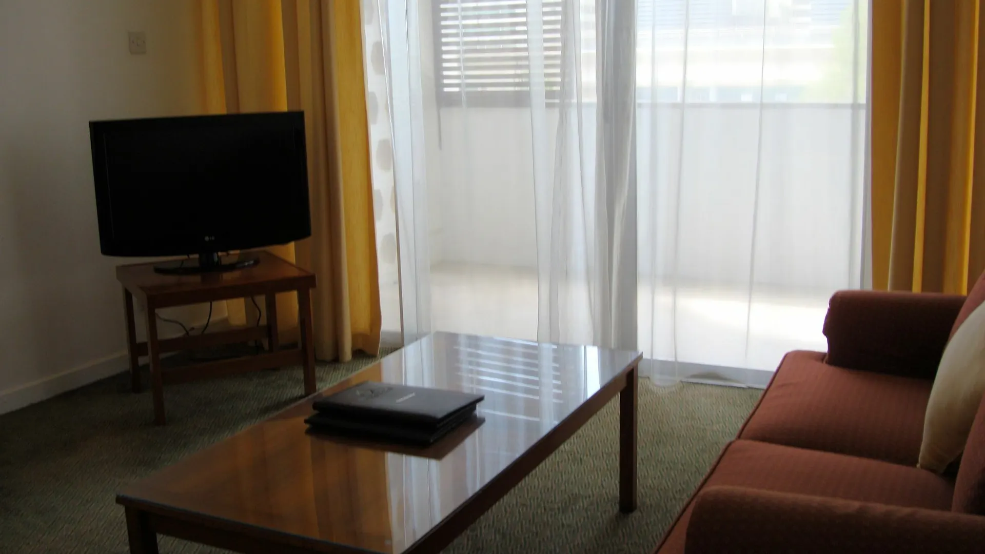 The Apartments, Dubai World Trade Centre 0*,  Emirati Arabi Uniti